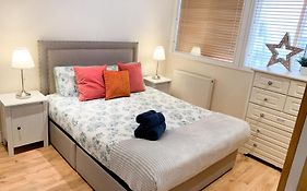 Lovely 1 Bedroom Flat In West Kensington Central London, Shepherd'S Bush